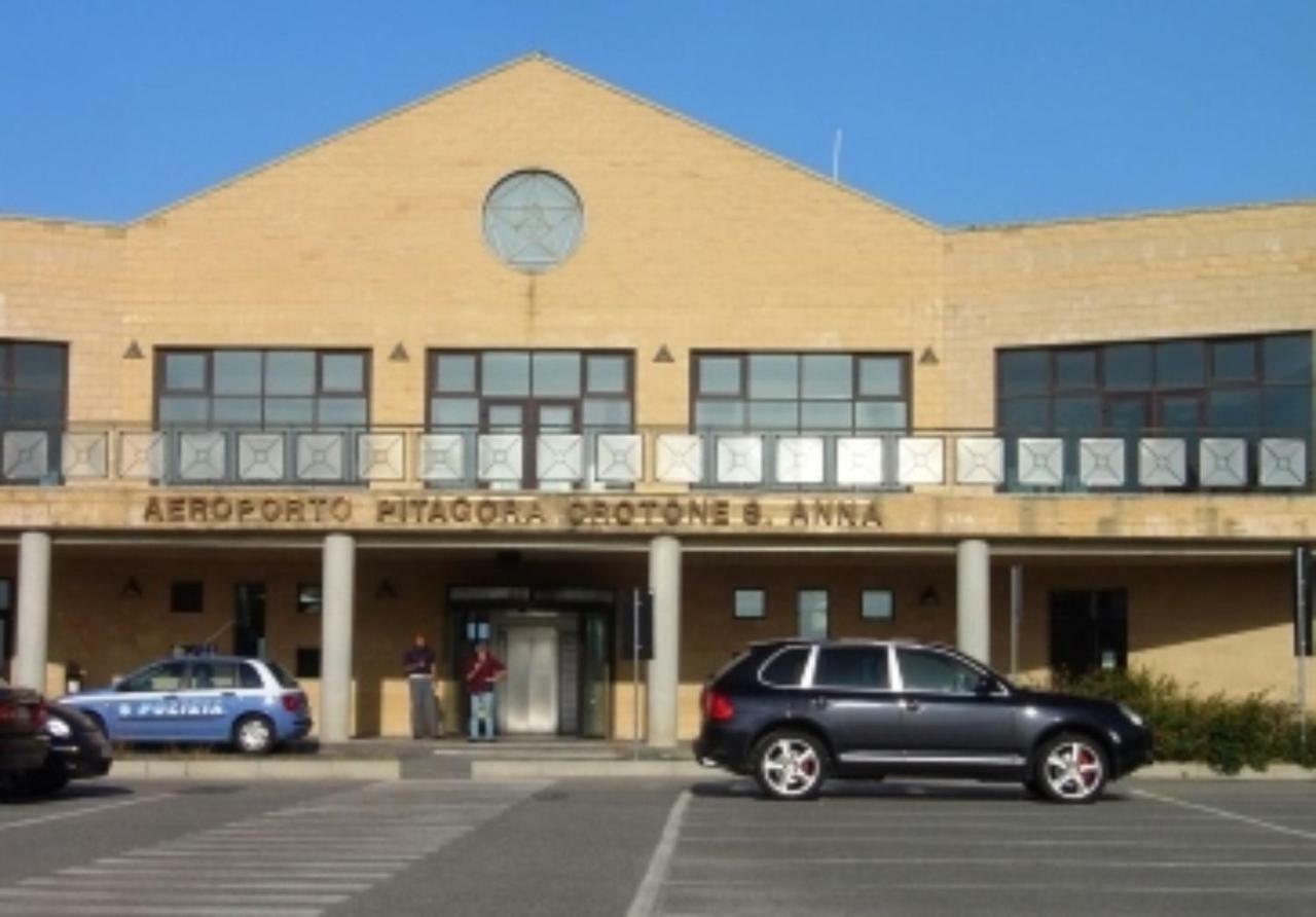 L'Isola Di Gaia Bed & Breakfast Crotone Exterior foto