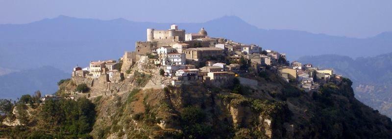 L'Isola Di Gaia Bed & Breakfast Crotone Exterior foto